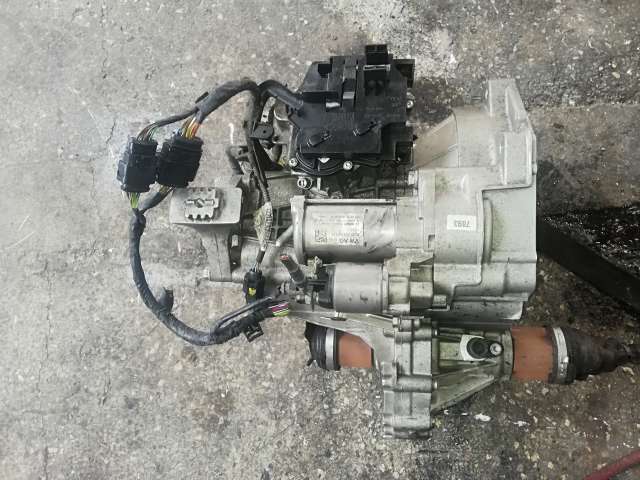 AUDİ A5 ÇIKMA SİLİNDİR KAPAK 2 0 TDİ CFF CFH CCFG CNF